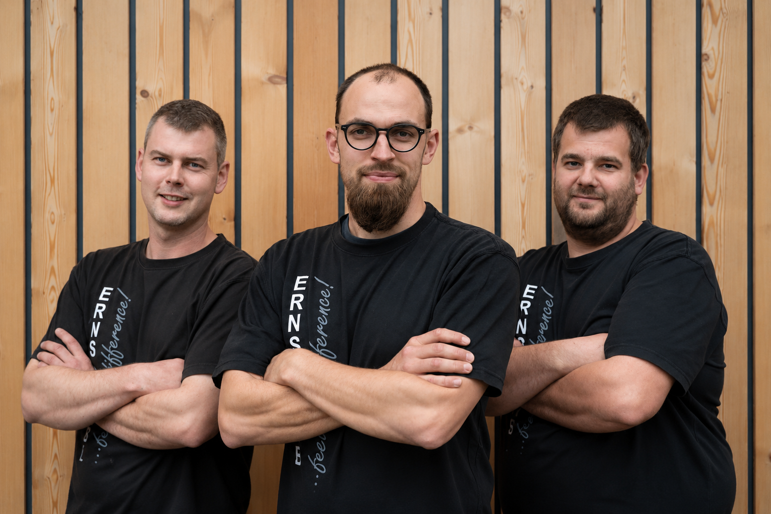 Torsten Bauer, Daniel, Roland und Marlon – das Team der Schreinerei Eibl