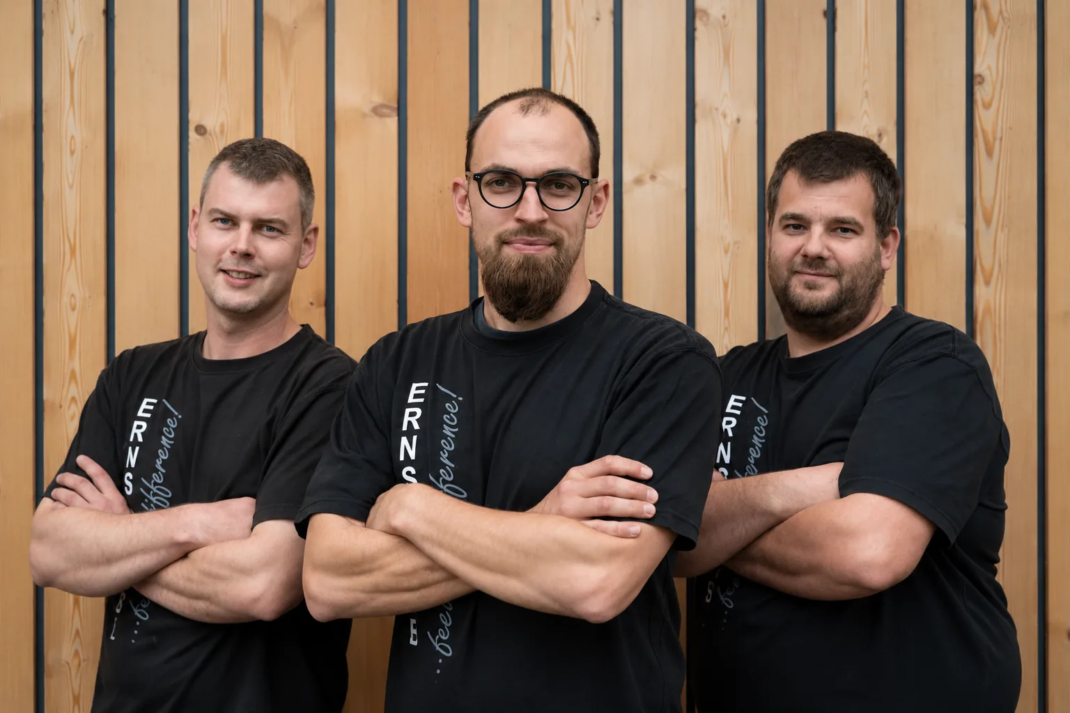 Torsten Bauer, Daniel, Roland und Marlon – das Team der Schreinerei Eibl
